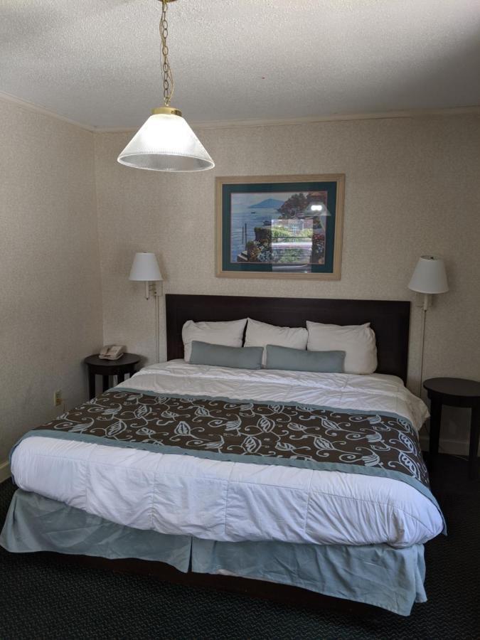 Azalea Inn & Suites Wilmington Buitenkant foto