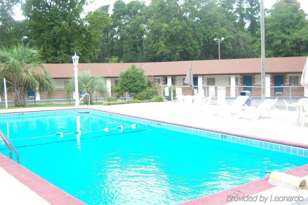 Azalea Inn & Suites Wilmington Faciliteiten foto