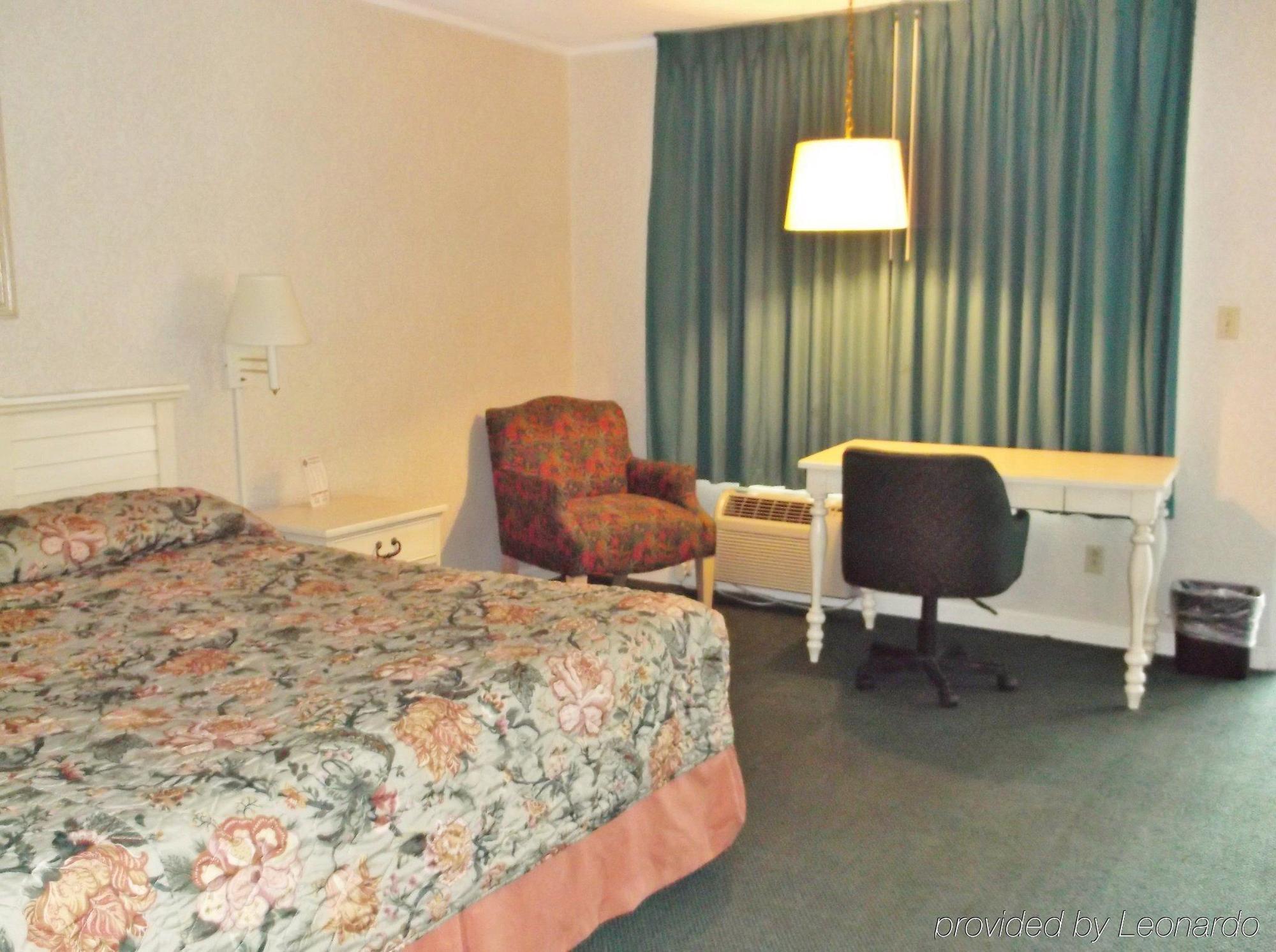 Azalea Inn & Suites Wilmington Buitenkant foto